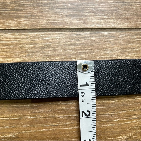 Chico’s Adjustable Black Leather Belt Circle Buckle - Picture 11 of 11